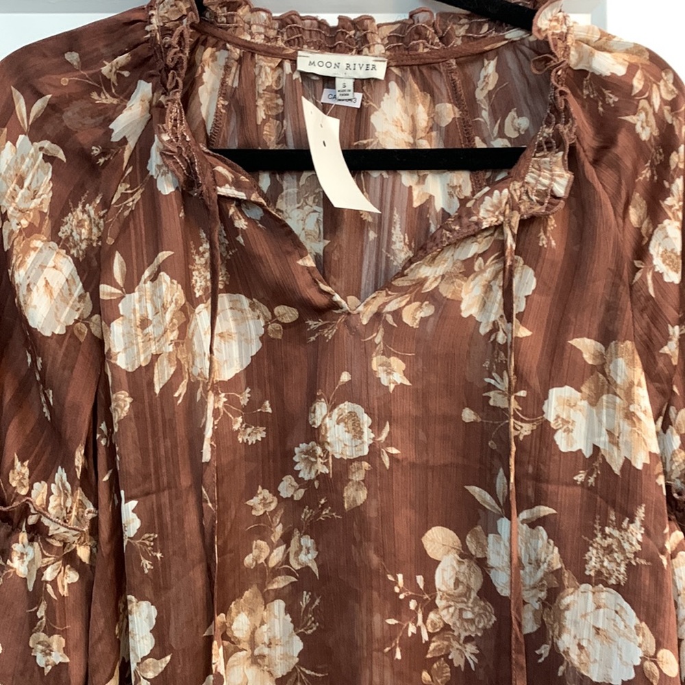 Moon River Blouse - Picture 3 of 3